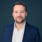 Bilde av megler Stian Juell Larsen