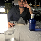 Bilde av megler Haider Ali