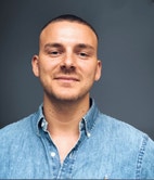 Bilde av megler Emil Dalsgaard Christensen