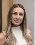 Bilde av megler Aleksandra Aas