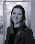 Bilde av megler Marthe Hansen