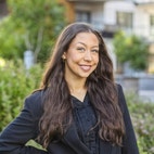 Bilde av megler Selma Mahmoud Søvik