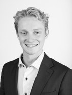 Bilde av megler Tobias Turøy Bakstad