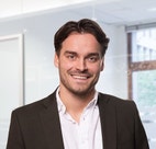 Bilde av megler Kasper Varnes