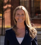 Bilde av megler Henriette Meyer Orrem