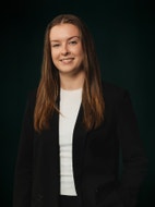 Bilde av megler Malin Fagerlie Tynes