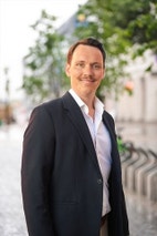 Bilde av megler Alexander Olsen