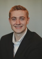 Bilde av megler Håkon Haugland