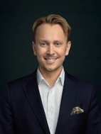 Bilde av megler Kjetil Ustad