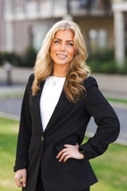 Bilde av megler Guro Hana