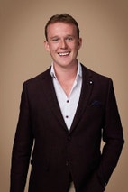 Bilde av megler Christoffer Vindum