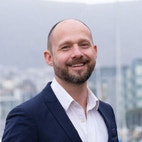 Bilde av megler Petter Heldal