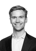 Bilde av megler Lars Jacob Magnussen