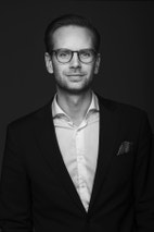 Bilde av megler Øystein Opheim