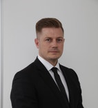 Bilde av megler Mattias Mattsson