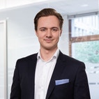 Bilde av megler Marius Inderhaug Østby