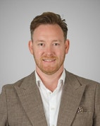 Bilde av megler Martin Mork Kleppe