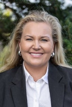 Bilde av megler Andrea Røkke Steen