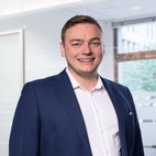 Bilde av megler Haakon Sotlien