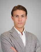 Bilde av megler Henrik Pettersen