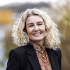 Bilde av megler Åse Gry Andreassen