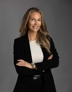 Bilde av megler Elisabeth Langset