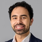 Bilde av megler Pojan Eskandari