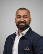 Bilde av megler Fawad Naimy