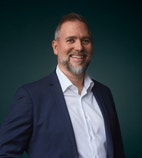 Bilde av megler Eystein Fladby