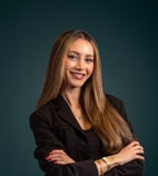 Bilde av megler Hevin Güven