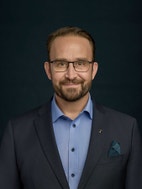 Bilde av megler Alexander Reitan