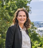 Bilde av megler Mette Kristin Nordal