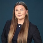 Bilde av megler Camilla Holten