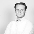 Bilde av megler Simon Reitan