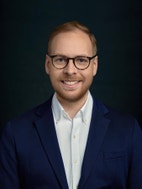 Bilde av megler Gard Peder Kopstad
