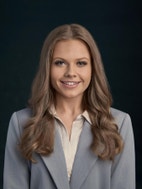 Bilde av megler Emma Uhrberg