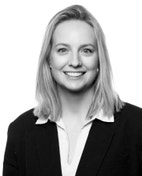 Bilde av megler Selma Nygaard Thorkildsen