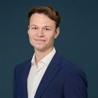 Bilde av megler Isak Bruarøy