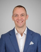 Bilde av megler Thomas Frøystad