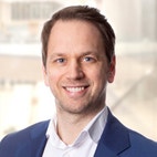 Bilde av megler Anders Tangen