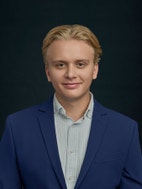 Bilde av megler Jonathan Berntsen