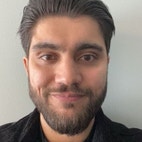 Bilde av megler Mostafa Adel