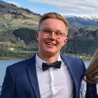 Bilde av megler Simen