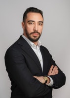 Bilde av megler Daniel Midttveit