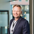 Bilde av megler Lars Nyborg