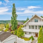 Bilde av megler Urszula