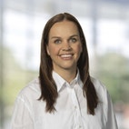 Bilde av megler Ida Frantzen Tollersrud