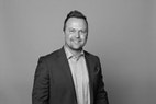 Bilde av megler Jonas Toftemo