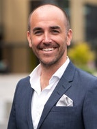 Bilde av megler Børge Systad