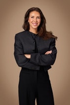 Bilde av megler Anya Martinsen